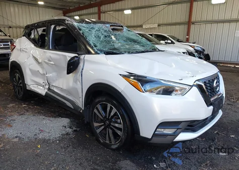 2020 Nissan Kicks Sr Xtronic Cvt из США, поврежденный, VIN 3N1CP5DV9LL511101